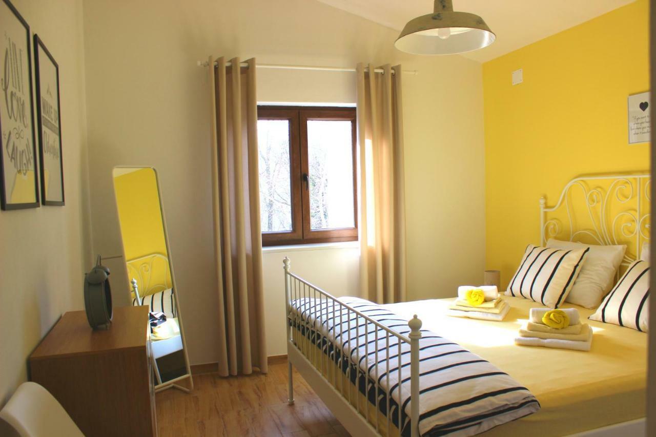 Holiday Home Deni Roc Экстерьер фото